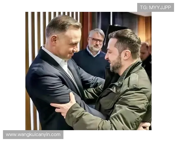 波兰与英格兰激战正酣比赛结果揭晓引发热议